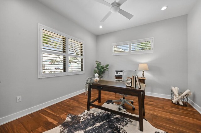 3102 Hunt Trl, Austin, TX 78757 - office area with wood finished floors, a ceiling fan, baseboards, and recessed lighting