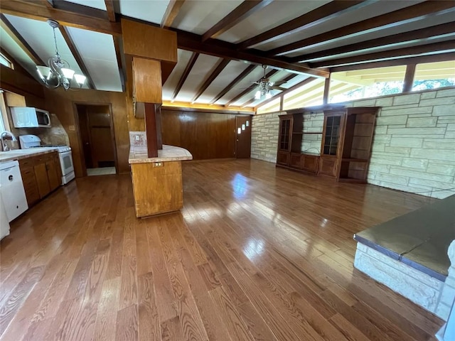 506 N Main, Burnet, TX 78611 - photo 9