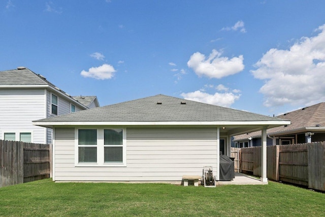 6032 Urbano Bnd, Round Rock, TX 78665 - back of property with a fenced backyard and a patio