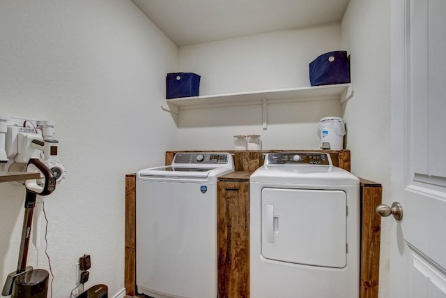 12224 Token Trl, Elgin, TX 78621 - laundry area with washer and dryer