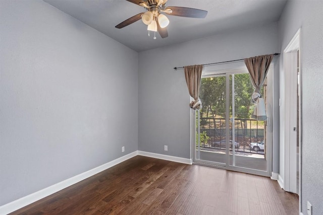 2414 Longview St Unit 303, Austin, TX 78705 - empty room featuring dark wood-style floors and ceiling fan
