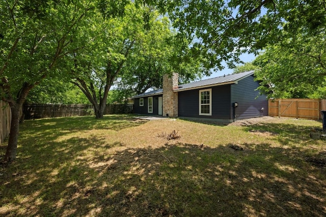 7002 Teaberry Dr, Austin, TX 78745 - view of fenced backyard