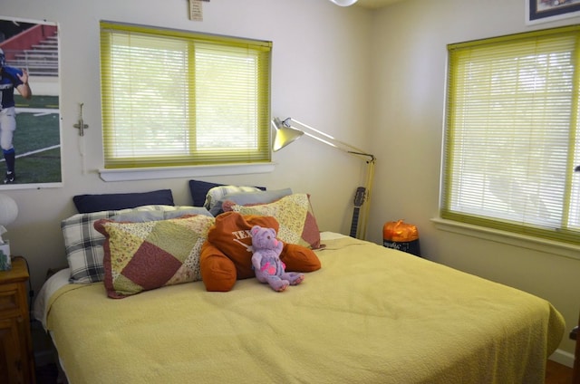 907 Pepperell Ct, Austin, TX 78753 - view of bedroom