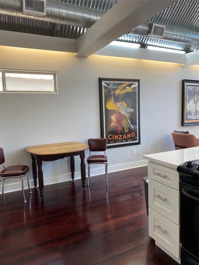 101 Short St, Smithville, TX 78957 - office space with dark wood-style flooring and baseboards