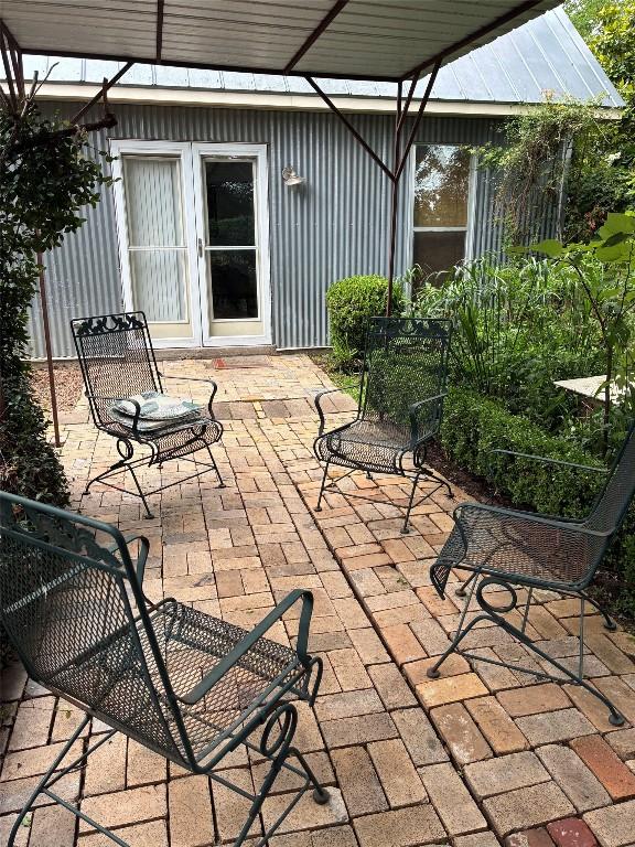 101 Short St, Smithville, TX 78957 - view of patio