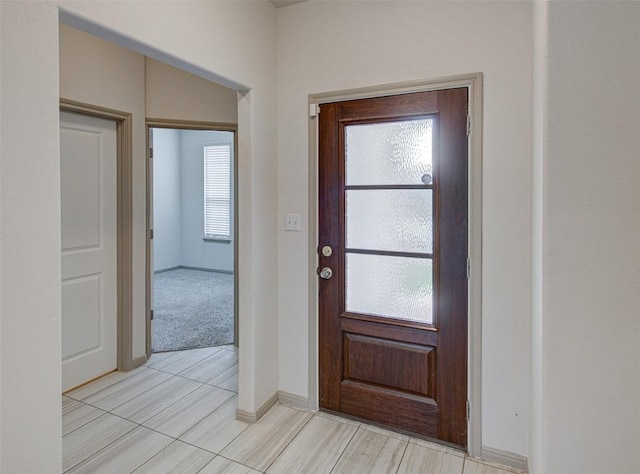 286 Spinnaker Loop, Kyle, TX 78640 - foyer featuring baseboards