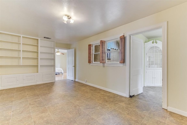 503 Colorado St, Smithville, TX 78957 - unfurnished room featuring baseboards