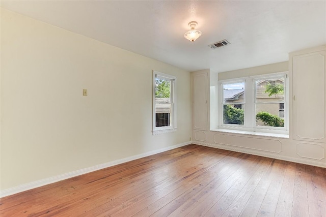 503 Colorado St, Smithville, TX 78957 - empty room with light wood-type flooring and baseboards