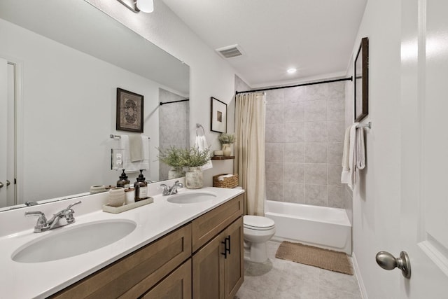 615 Backstays Loop, Kyle, TX 78640 - bathroom with toilet, tile patterned flooring, shower / bath combination with curtain, double vanity, and recessed lighting
