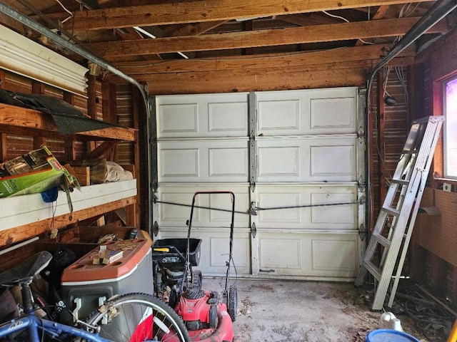 102 Stubblefield Dr, Elgin, TX 78621 - view of garage