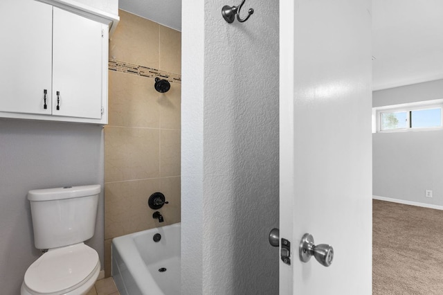 full bath featuring toilet and shower / tub combination