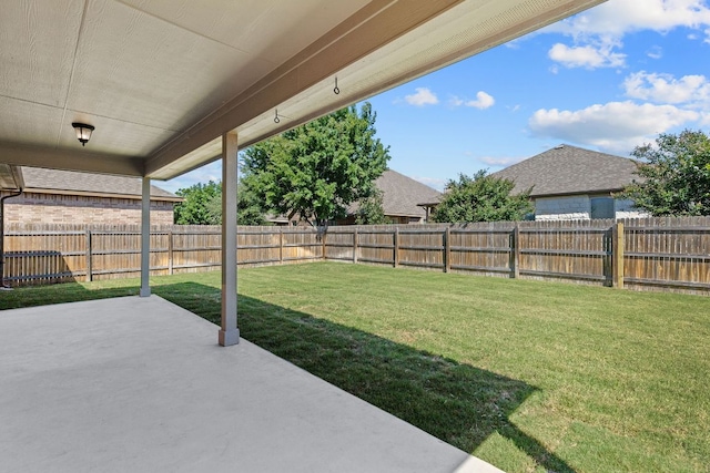 view of yard with a patio area