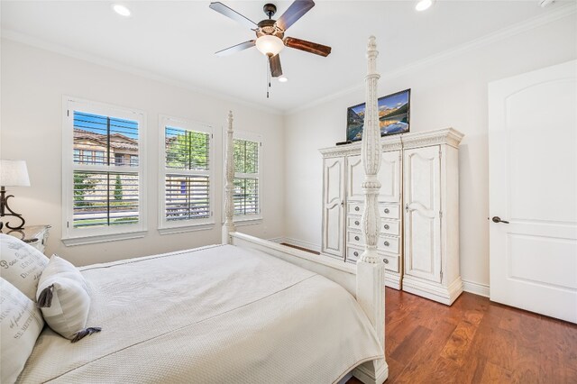 104 Rivalto Cir Unit 1, Lakeway, TX 78734 - bedroom featuring crown molding, wood finished floors, recessed lighting, and a ceiling fan