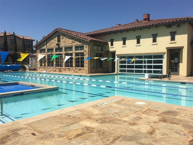 104 Rivalto Cir Unit 1, Lakeway, TX 78734 - view of community pool