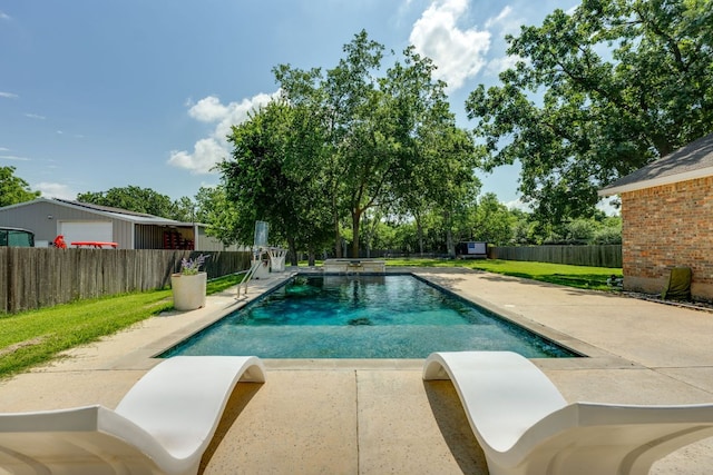 1305 Quail Ravine, Round Rock, TX 78664 - view of swimming pool featuring fence and a patio
