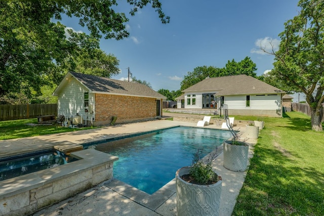 1305 Quail Ravine, Round Rock, TX 78664 - view of pool with an in-ground hot tub