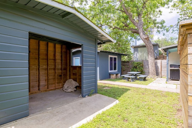 1307 E 2nd St, Austin, TX 78702 - view of yard
