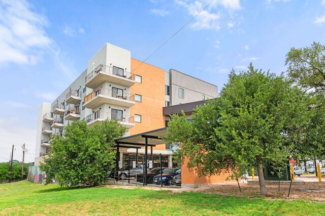6444 Burnet Rd Unit 204, Austin, TX 78757 - view of apartment building / complex