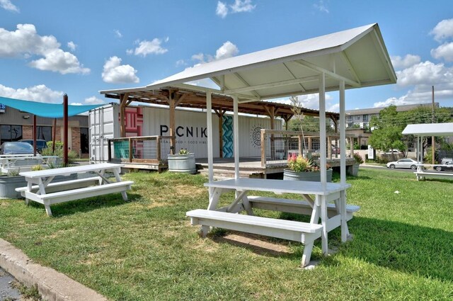 3820 Southway Dr Unit C, Austin, TX 78704 - view of home's community featuring a lawn