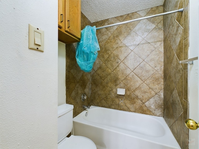 2210 Pearl St Unit 306, Austin, TX 78705 - bathroom featuring toilet and tub / shower combination