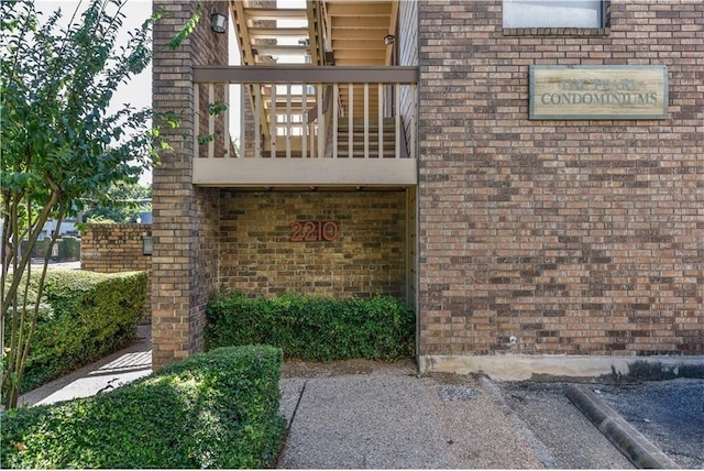 2210 Pearl St Unit 306, Austin, TX 78705 - view of exterior entry with brick siding