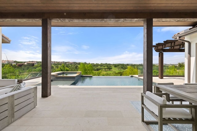 12625 Maidenhair Ln Unit 31, Austin, TX 78738 - view of swimming pool with a patio area and a pool with connected hot tub