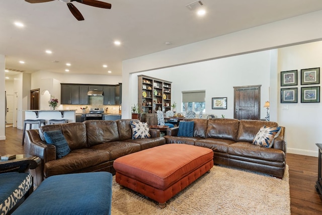 124 Hoskins Trl, Boerne, TX 78006 - living room featuring wood finished floors, a ceiling fan, recessed lighting, and baseboards