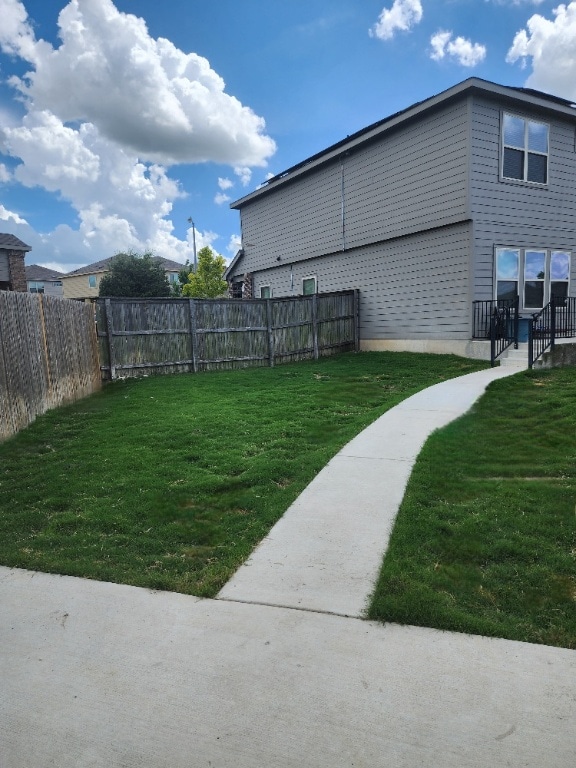 428 Major Lee Ln Unit 10H, Jarrell, TX 76537 - view of yard