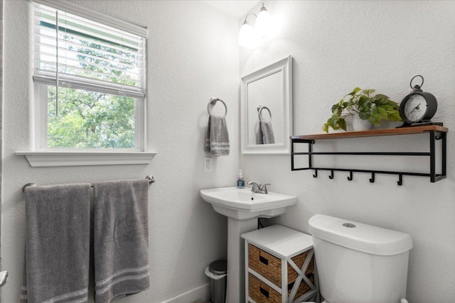 113 S Kanaio Dr, Bastrop, TX 78602 - half bath with toilet