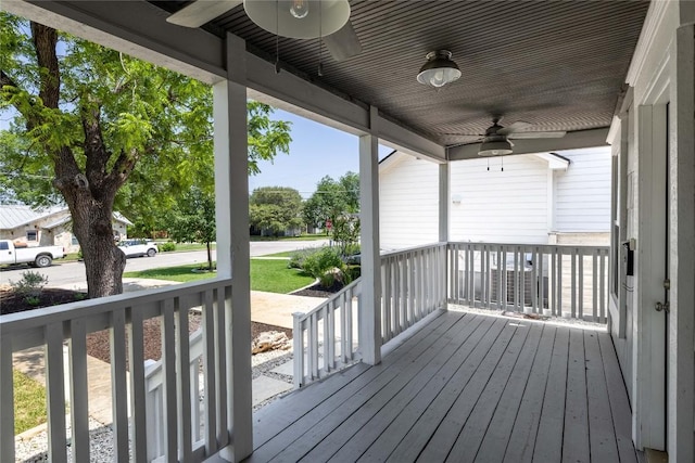 1329 Lee St, New Braunfels, TX 78130 - photo 5