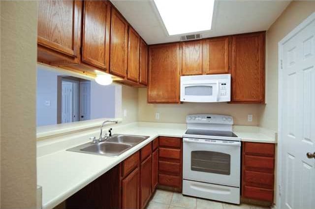 711 W 21st St Unit 101, Austin, TX 78705 - photo 4
