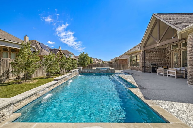 19312 Abigail Way, Pflugerville, TX 78660 - view of swimming pool featuring an in-ground hot tub, a fenced backyard, a patio area, and outdoor lounge area