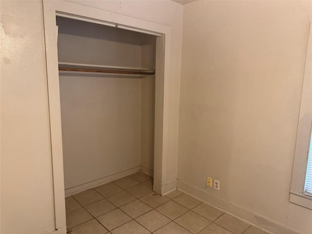 1711 Singleton Ave, Austin, TX 78702 - view of closet