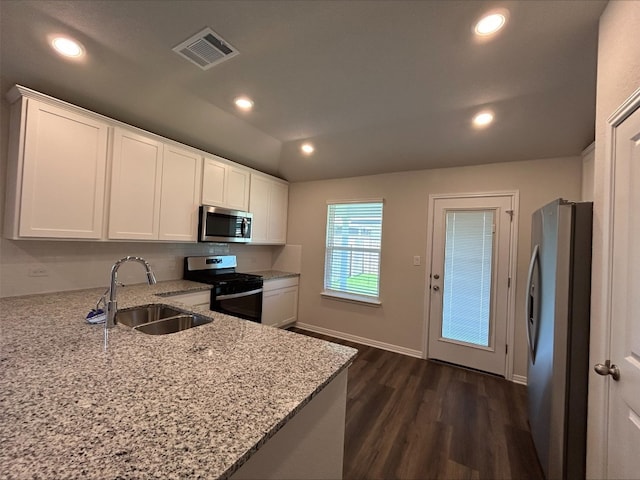 821 Sun Grove Trl, Georgetown, TX 78628 - photo 11