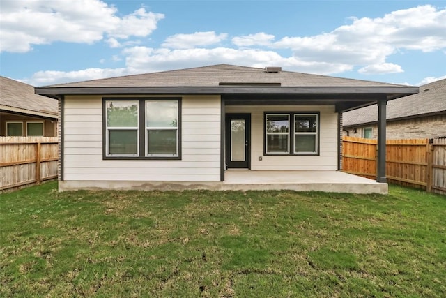 825 Sun Grove Trl, Georgetown, TX 78628 - view of rear view of property