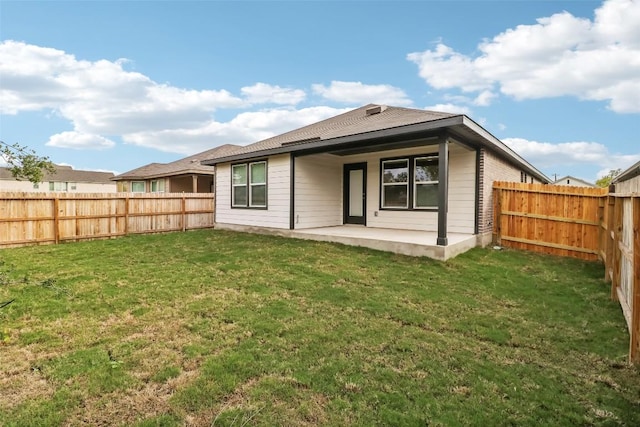 825 Sun Grove Trl, Georgetown, TX 78628 - rear view of house with a patio area