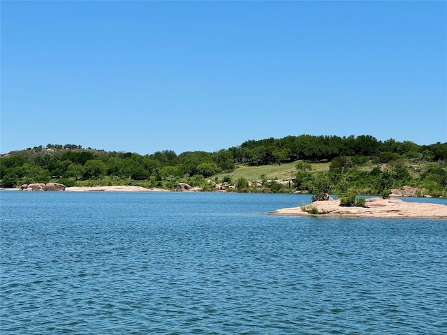 821 Aspen Ln, Cottonwood Shores, TX 78657