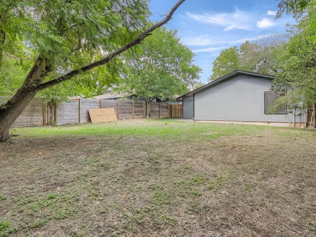 view of fenced backyard