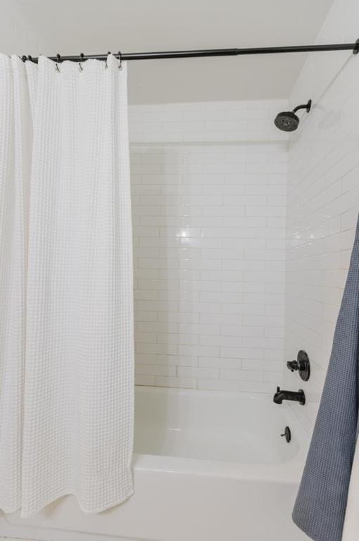909 Reinli St Unit 102, Austin, TX 78751 - bathroom with shower / bath combo
