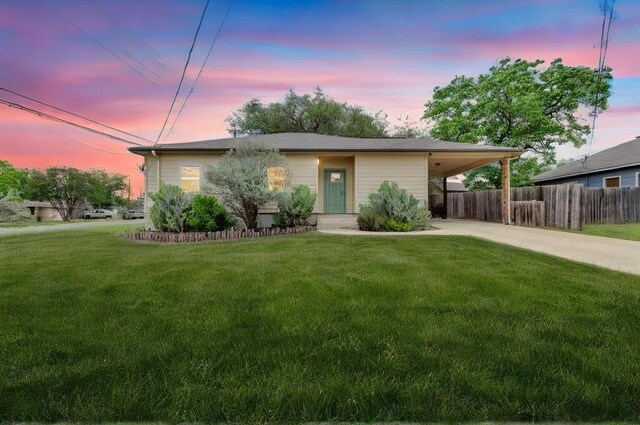607 5th St, Marble Falls, TX 78654 - photo 1