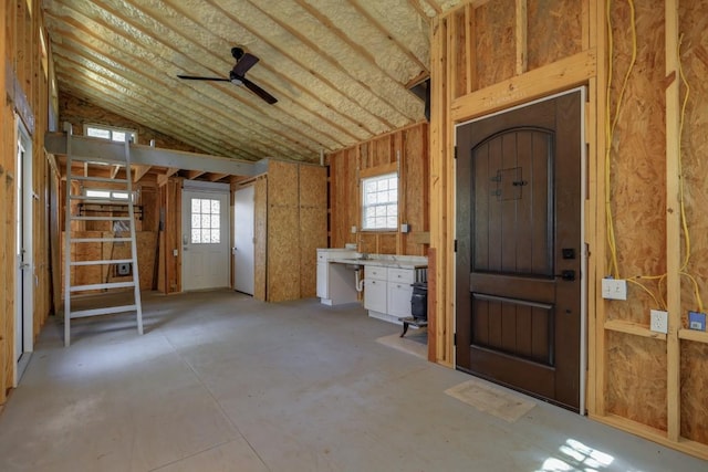 203 Hickory Dr, Sheridan, TX 77475 - entryway featuring ceiling fan and lofted ceiling