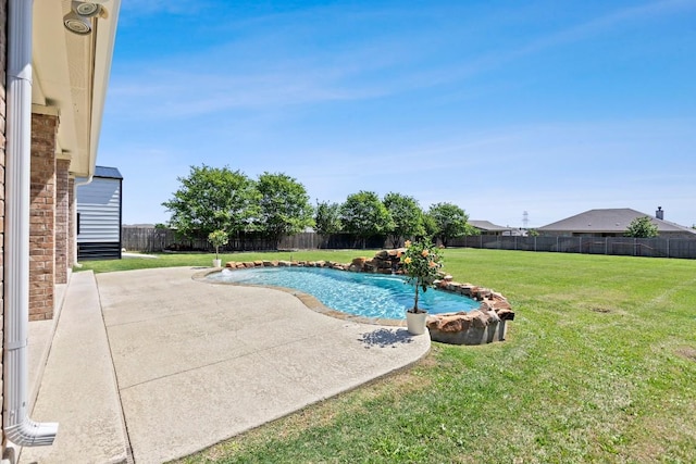 3585 W Amity Rd, Salado, TX 76571 - view of swimming pool featuring a patio