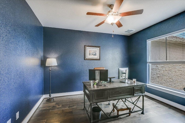 105 Arbolado Loop, Liberty Hill, TX 78642 - photo 25