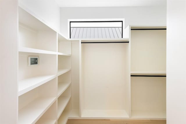 404 W Milton St, Austin, TX 78704 - view of spacious closet
