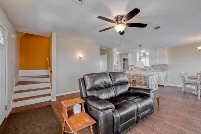 1540 County Road 114, Rogers, TX 76569 - photo 5