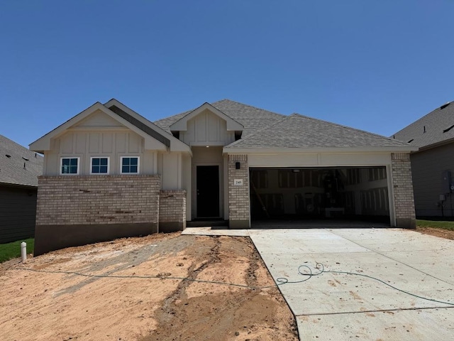 245 Seattle Slew Dr, Jarrell, TX 76537 - photo 1
