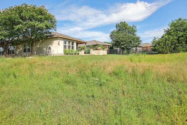 210 Salt Creek Ln, Georgetown, TX 78633 - view of yard with fence