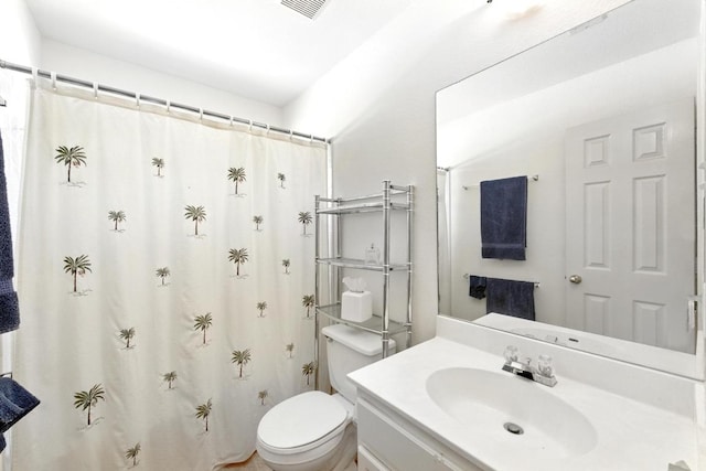 2111 Marcus Abrams Blvd, Austin, TX 78748 - full bath with vanity and a shower with curtain