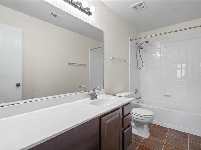 200 Karrie Dr, Kyle, TX 78640 - bathroom featuring vanity and washtub / shower combination