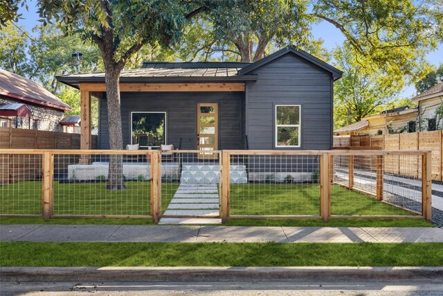 1209 Canterbury St, Austin, TX 78702 - photo 1